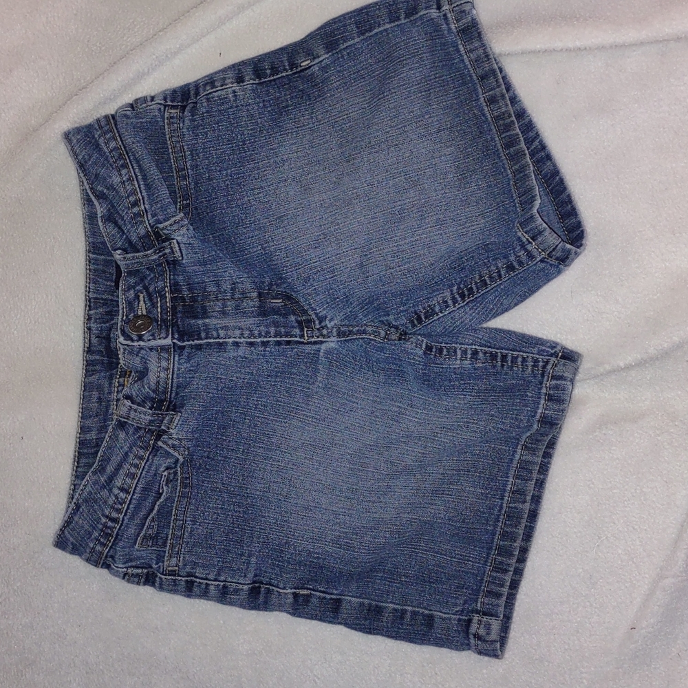 ⭐Denim Shorts (Girls sz 10) with button & zipper